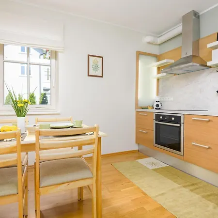 Apartamento Aisa Kodu *